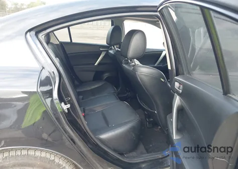 2012 Mazda Mazda3 I Grand Touring z USA, uszkodzony, nr VIN JM1BL1W8XC1614961